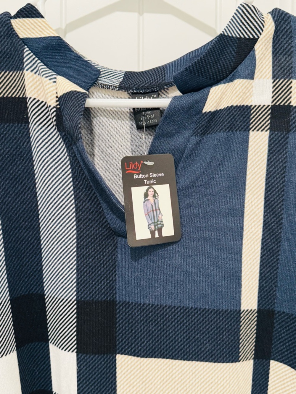 NWT Navy and Cream Plaid Button Sleeve Tunic Top - Picture 2 of 7
